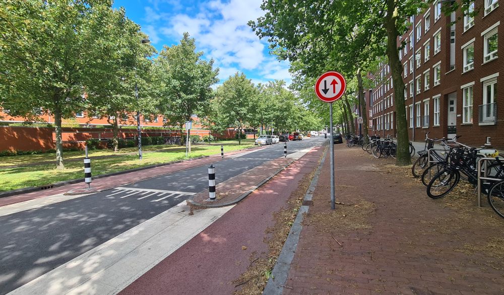 2023_Amsterdam,_KNSM-eiland,_KNSM-laan__16_.jpg
