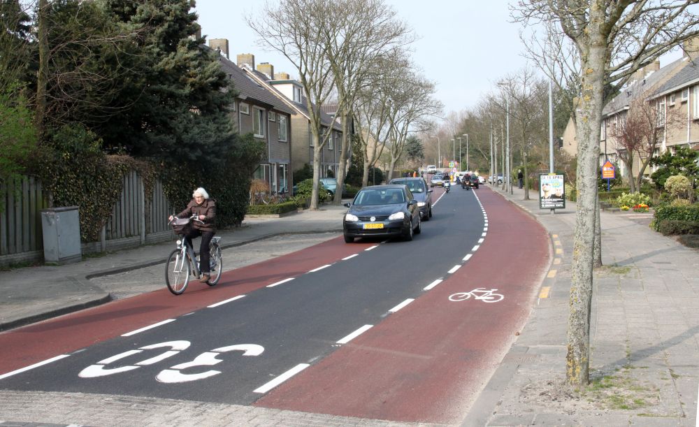 Fietsstrook_Herenweg_Oudorp.jpg