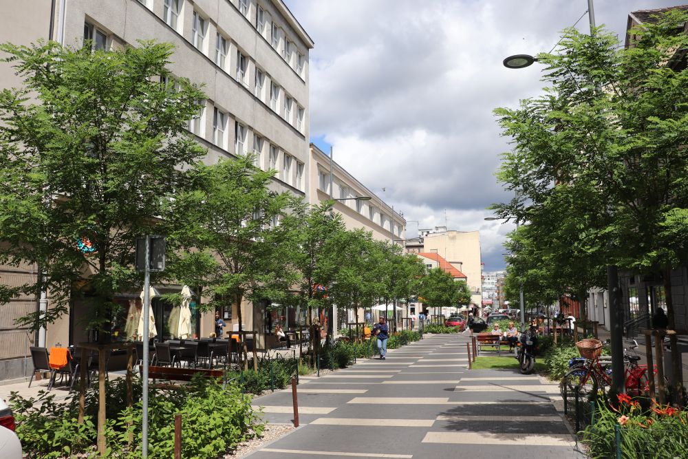 Gdynia_Abrahama_woonerf.jpg